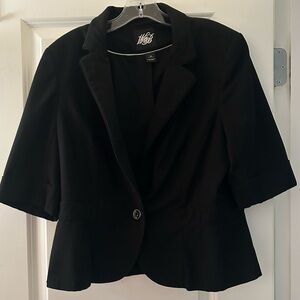 Stylish Women’s Short Sleeve Black Blazer by W&B Size 14